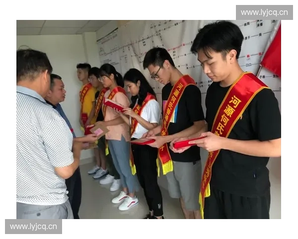 全国高考成绩榜单揭晓 各省市优秀学子名单引发热议